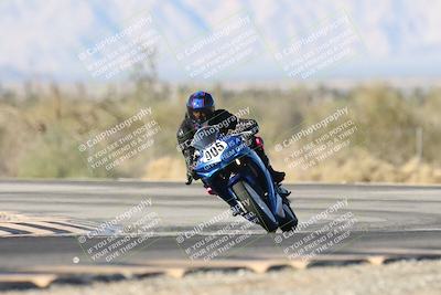 media/Dec-06-2025-CVMA (Sat) [[4a896cc04c]]/Race 9-500-400-350 Supersport/